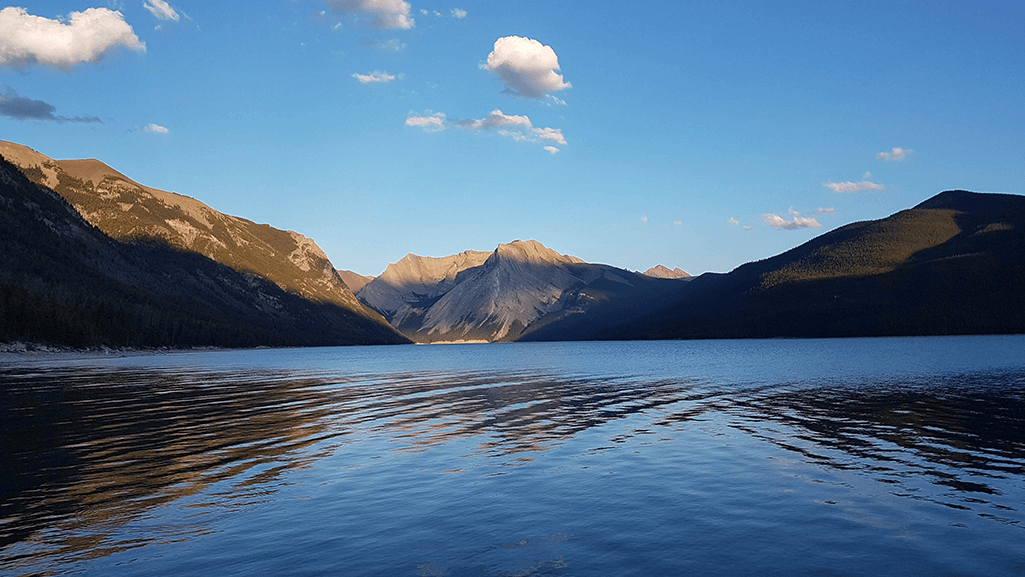 Minnewanka Lake_view 4